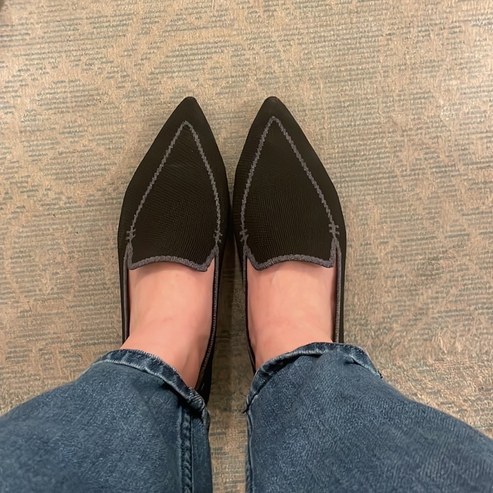 VIVAIA Pointed Loafers US7/EU37.5